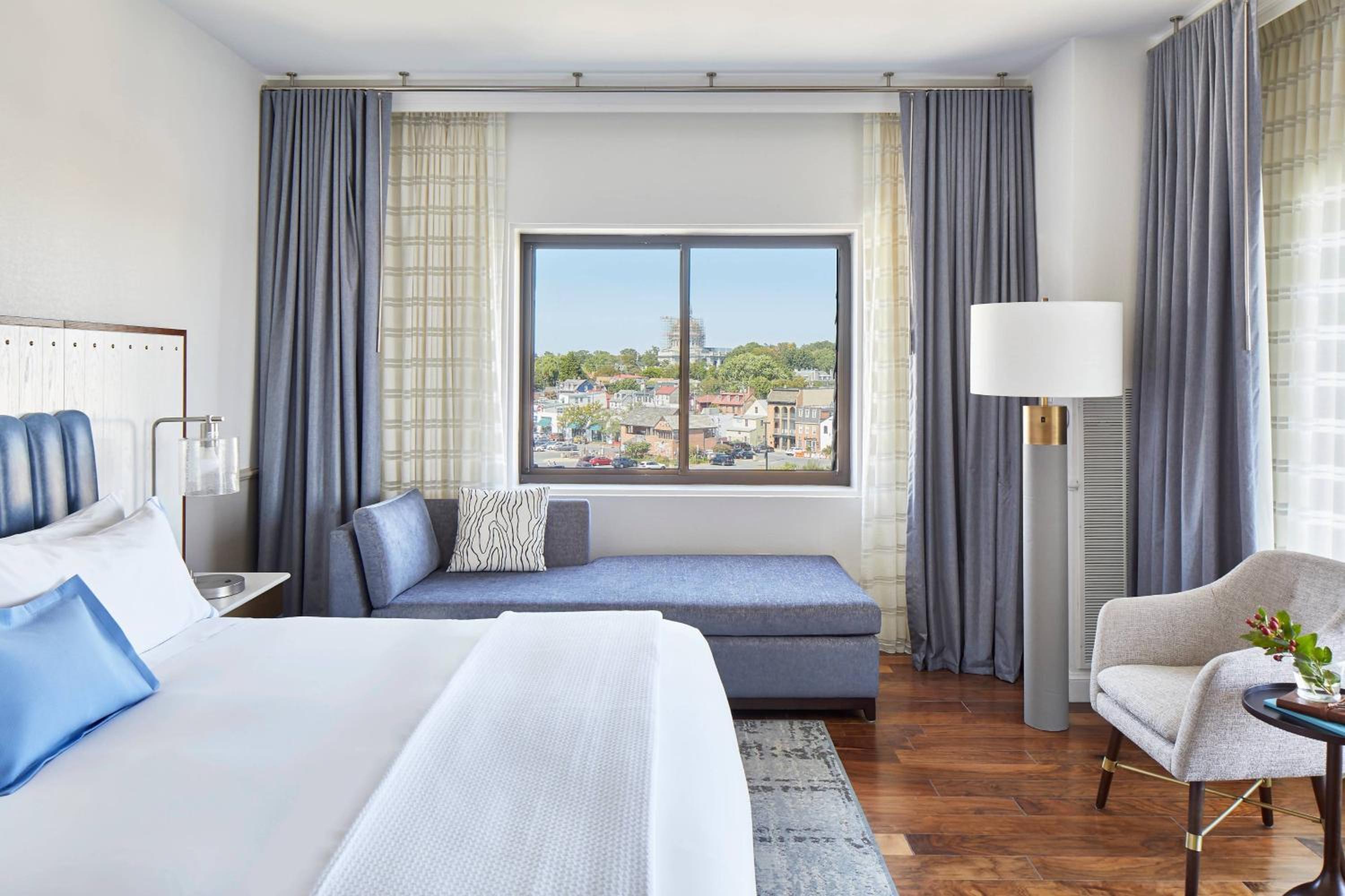 Room, King Bed, Water View