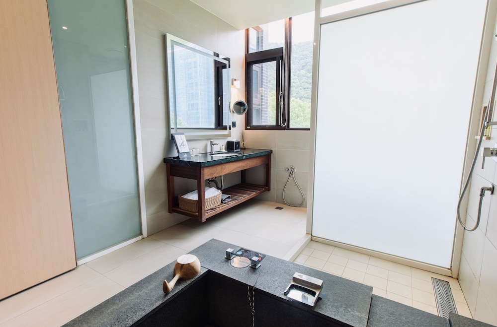 Hsing Fu Hotel 27/29