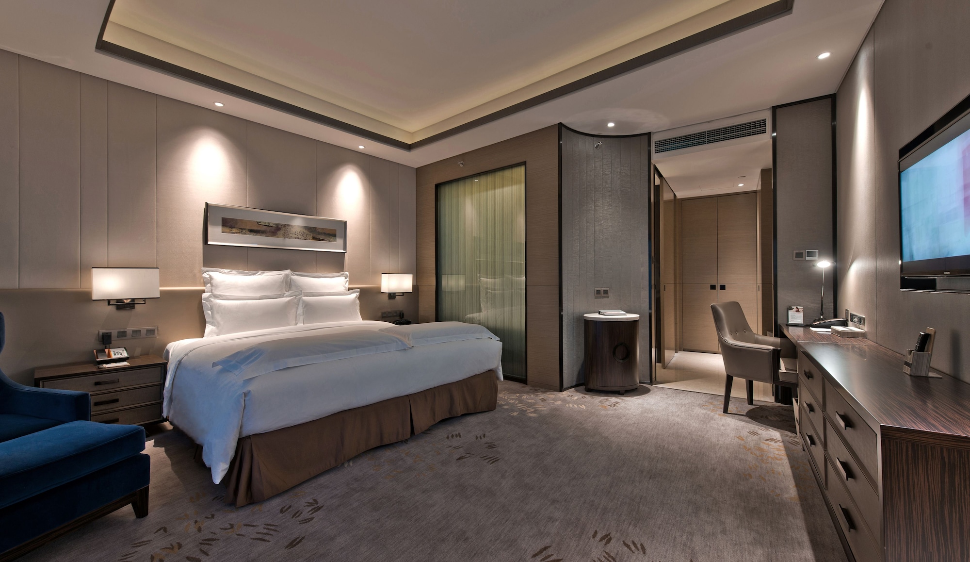 غرفة ديلوكس تنفيذية بسرير كينج مع دخول صالة النادي في طابق مرتفع، Pullman Shanghai Xuhui (ex Pullman Shanghai South) 2/4