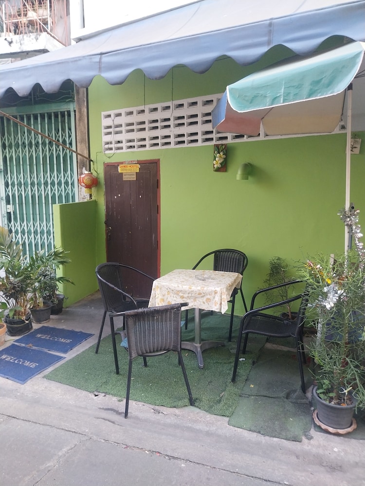 Danee Hostel 6/55
