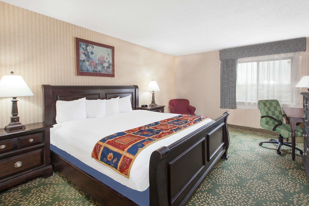 Red Roof Inn Flint 9/39