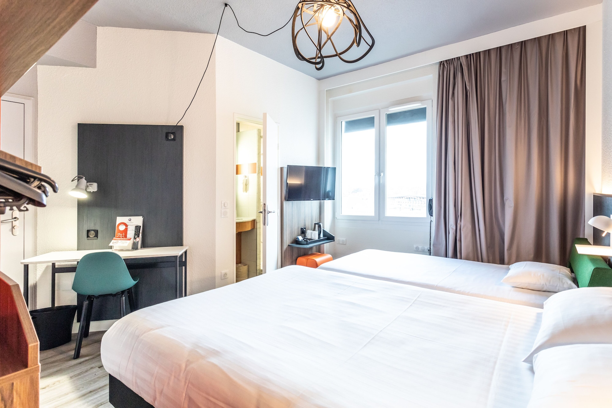 Comfort, Triple, Double Bed, Sofa