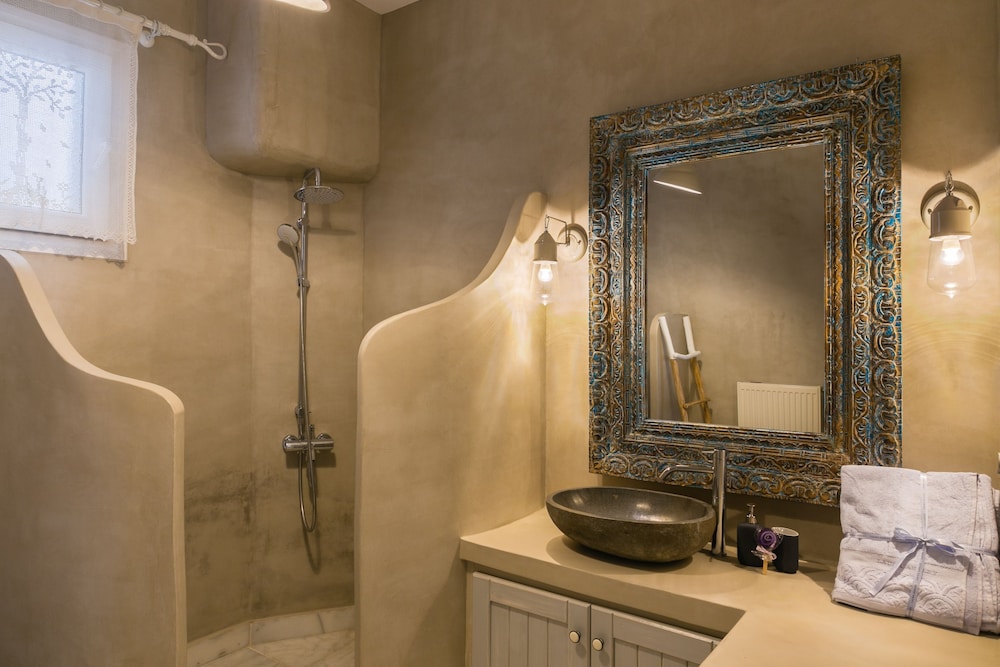Imarkellis Boutique Villas 44/47