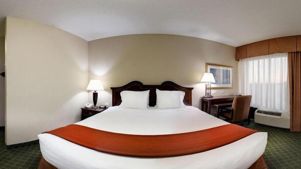 Holiday Inn Express Hotel Suites Cape Girardeau I 55 16/60