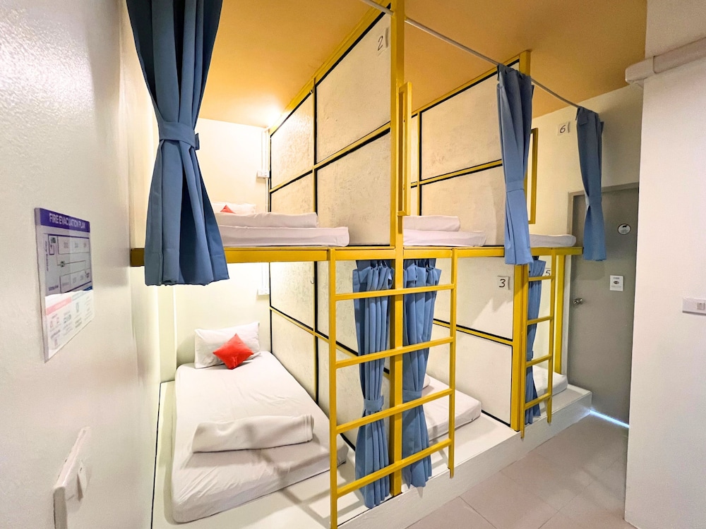 Sleepy Station - Hostel 31/57