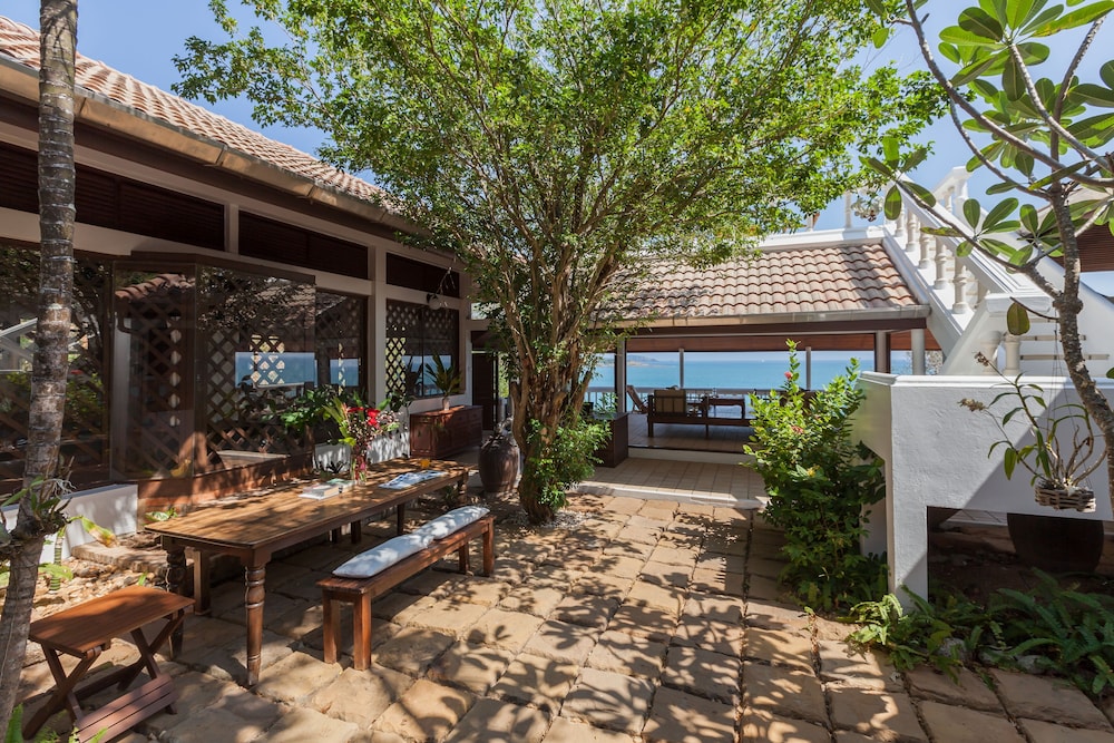 Baan Khunying Villa Secluded Phuket Beachfront 37/40