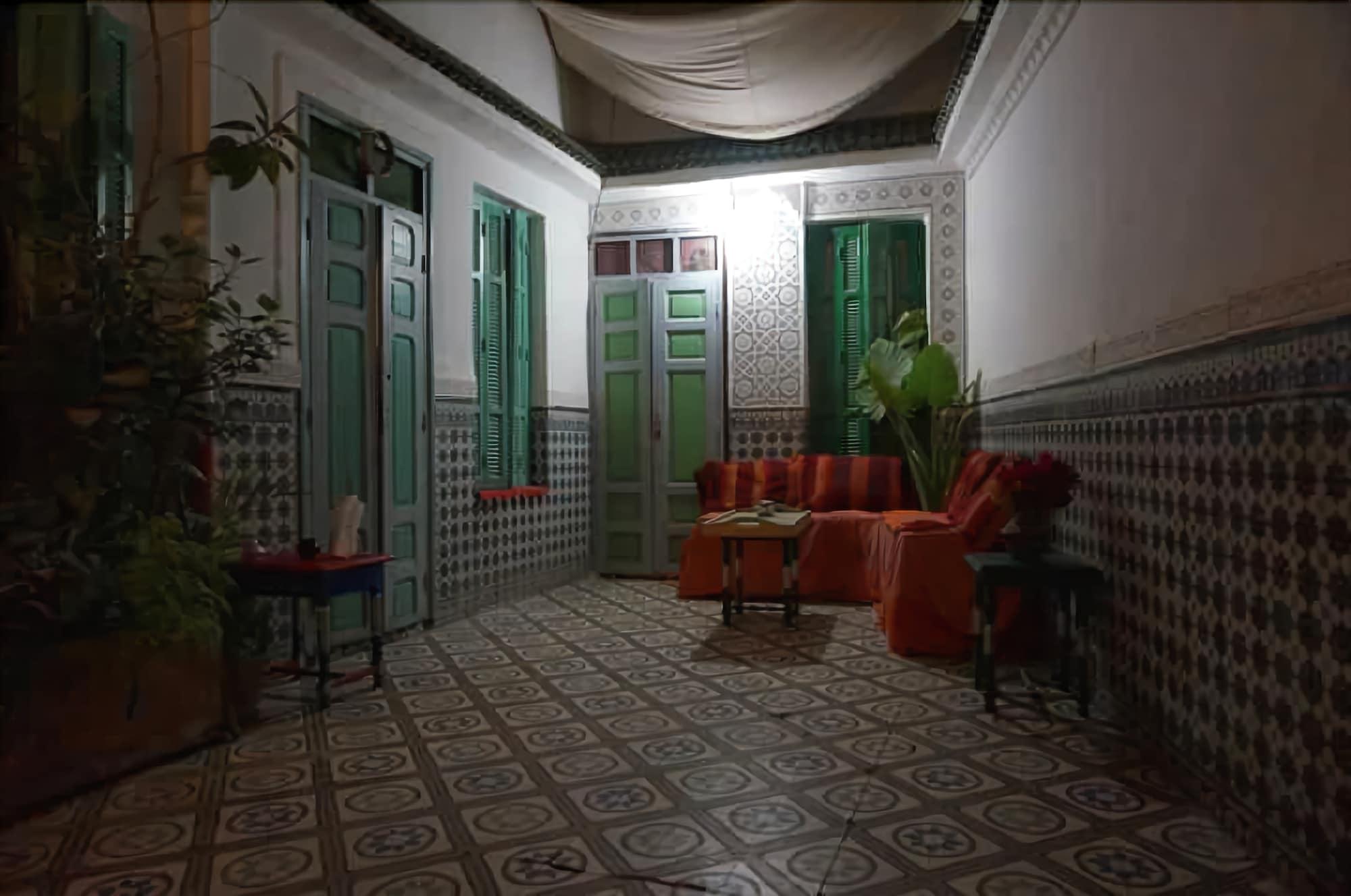 Dar Sarsar 21/26