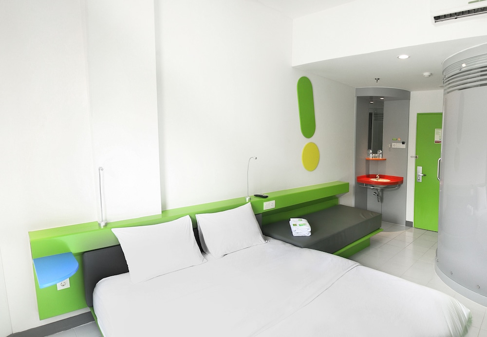 Pop، POP! HOTEL KEMANG JAKARTA 2/4
