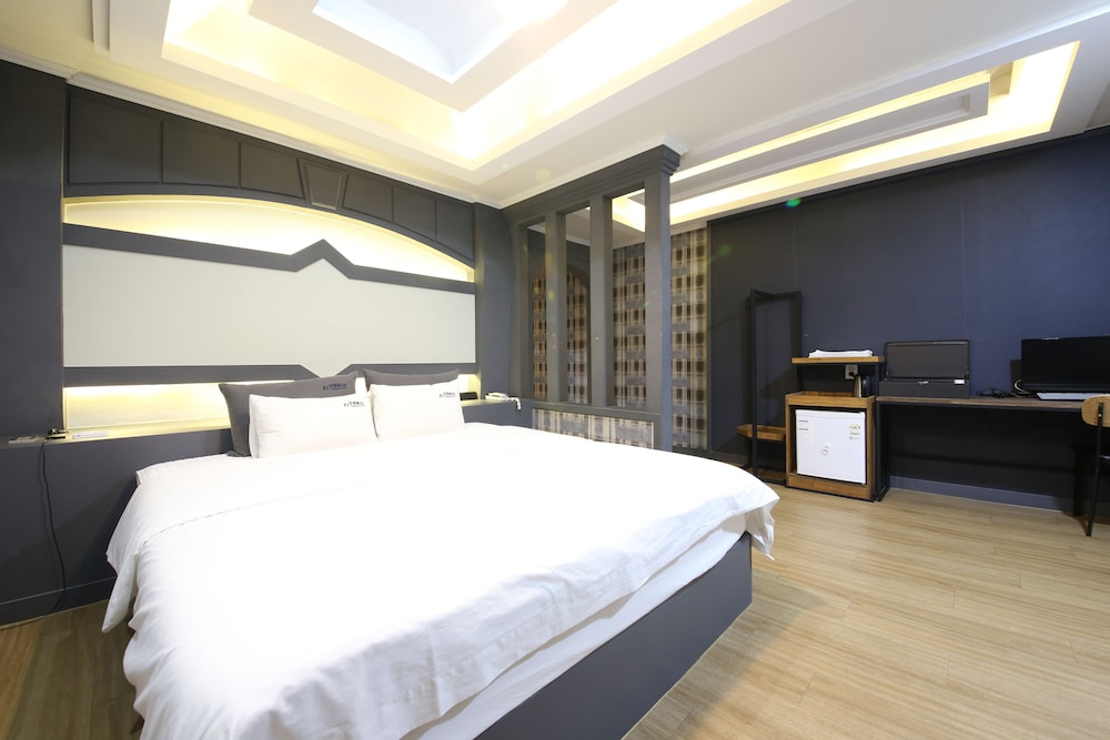 Instar Hotel Yangsan 23/55