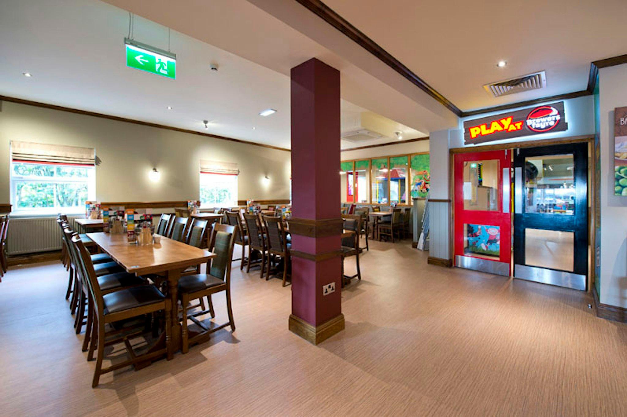 Premier Inn Wigan (M6 J25) 28/37