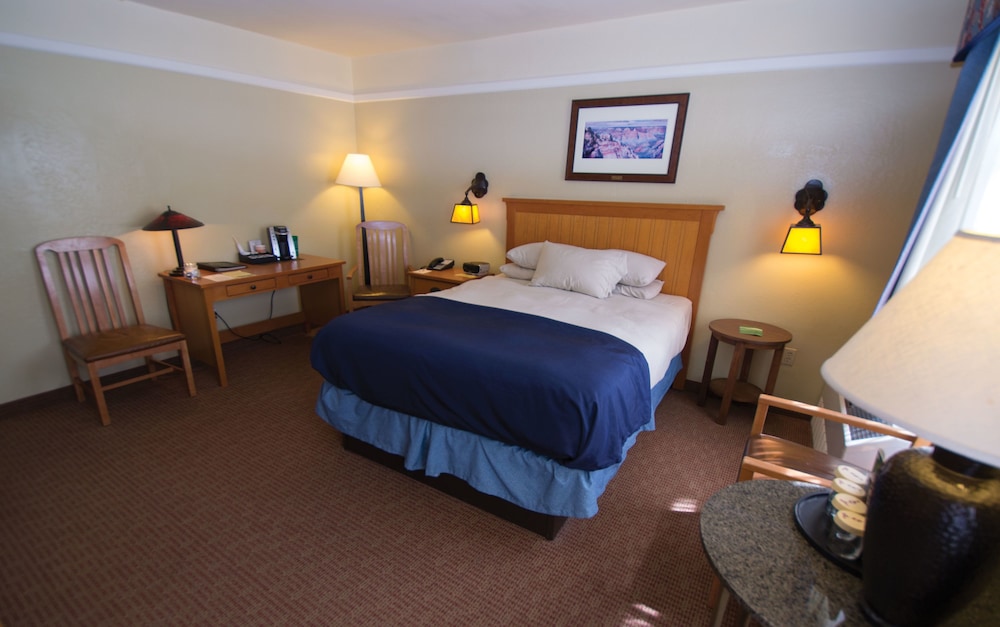 El Tovar Hotel 5/33