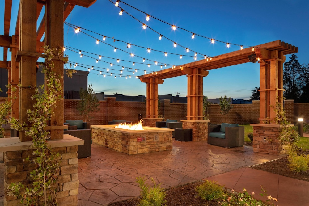 Fairfield Inn and Suites Charlotte Pineville 7/43