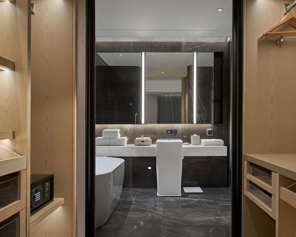 Hyatt Place Yantai Development Zone 37/37