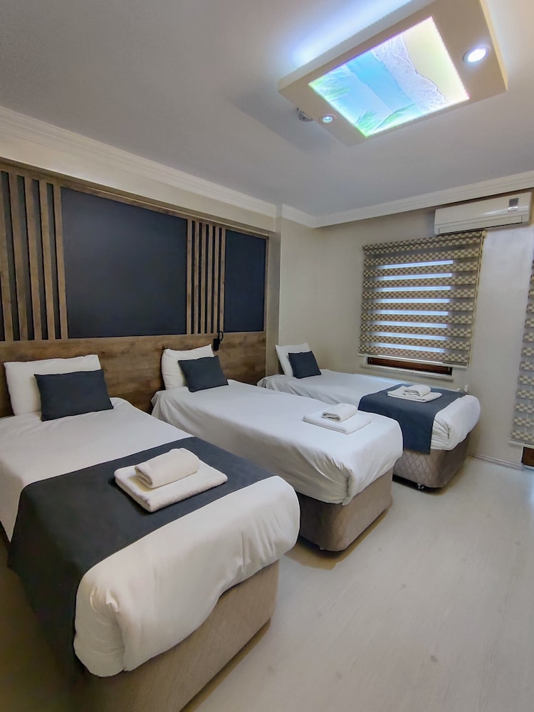 Ador Troia Otel 7/31