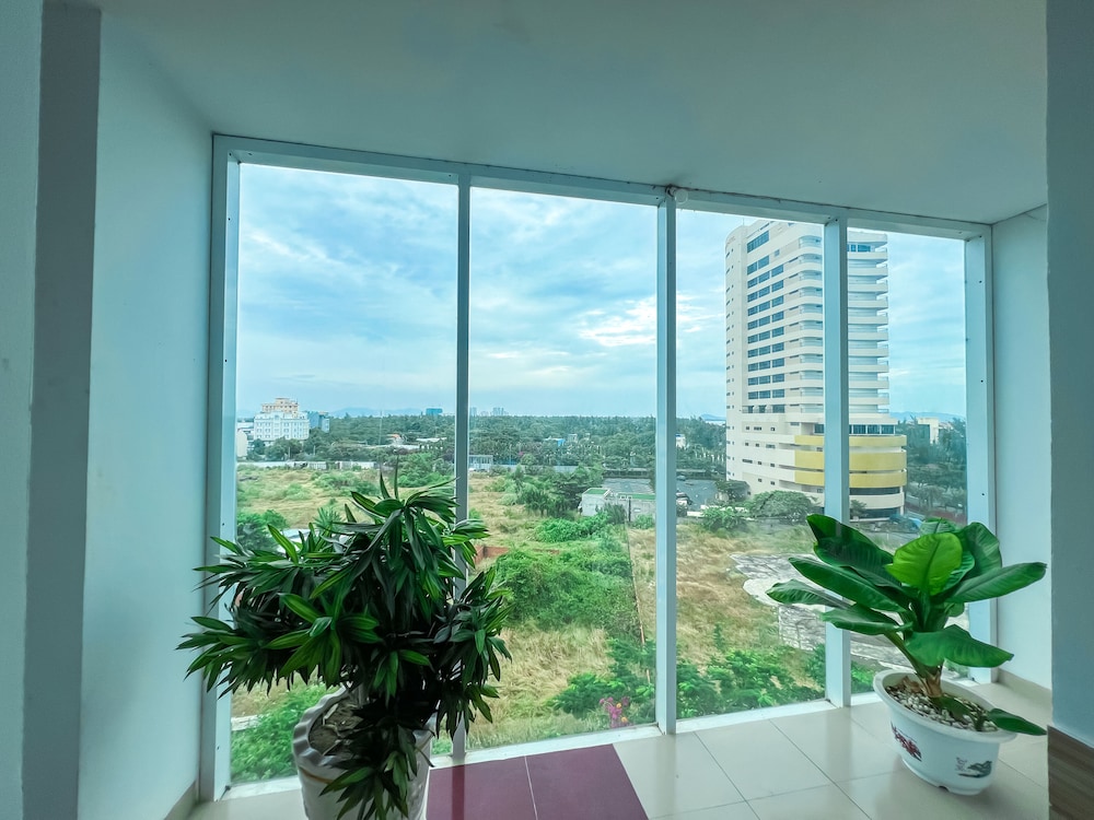 Ngoc Han Hotel 53/67