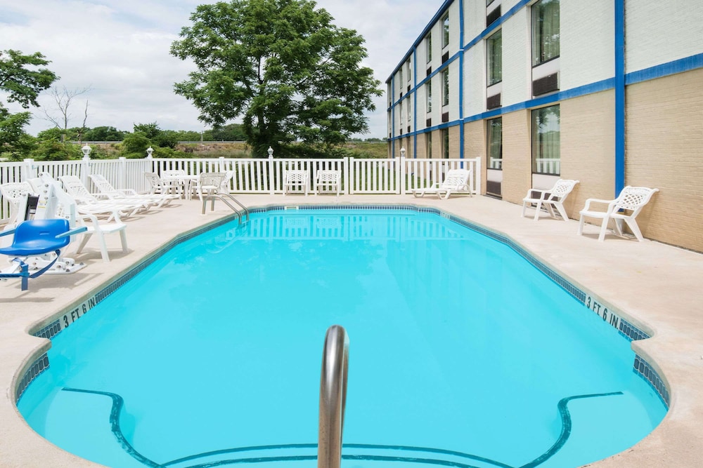 Sleep Inn Chambersburg 47/66