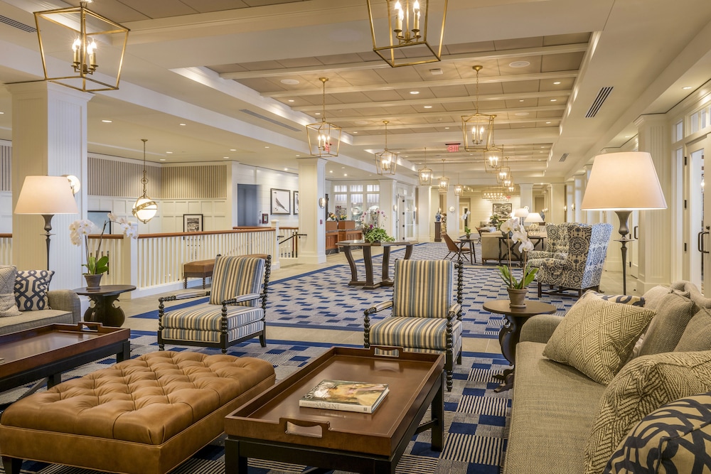 Beauport Hotel Gloucester 24/40