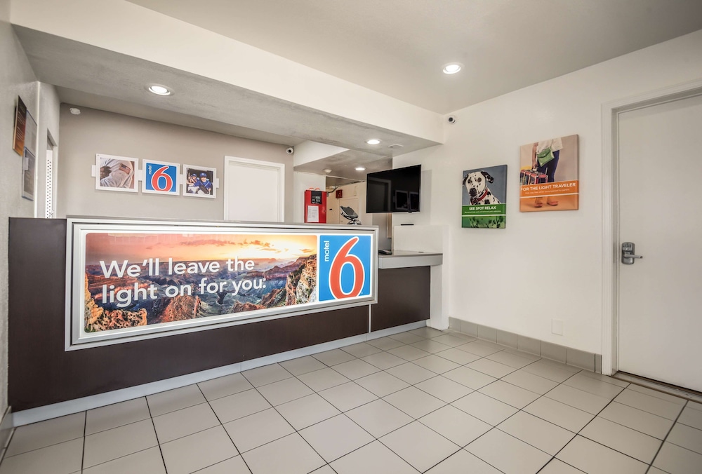 Motel6 College Station, TX - Bryan 10/41