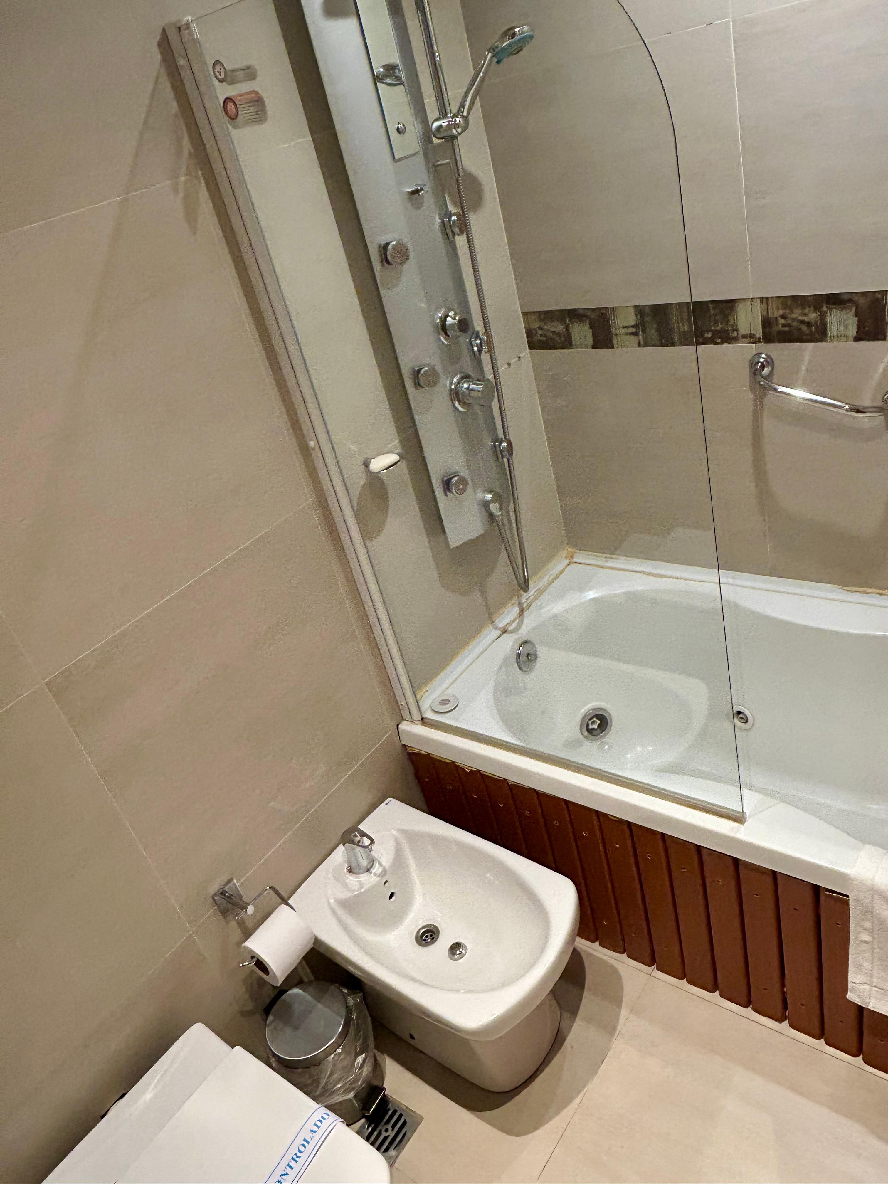 شقة بإطلالة على البحيرة، BAHIA PARAISO LUXURY SUITES 10/10