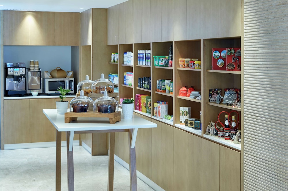 Hilton Garden Inn Muscat Al Khuwair 37/54