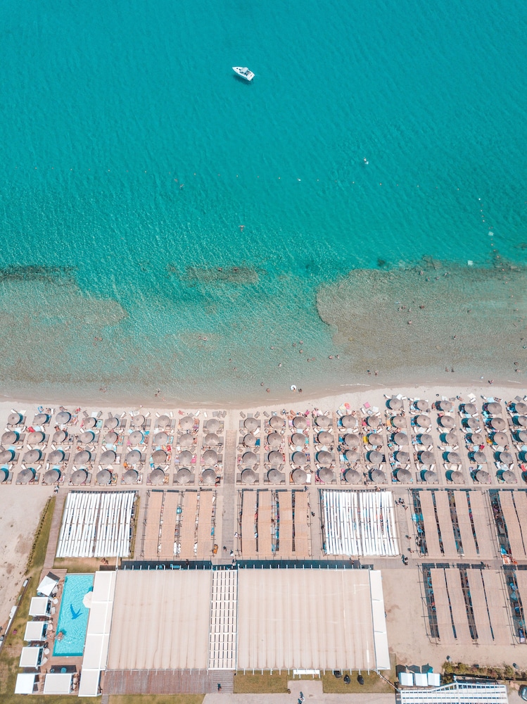 Soleado Luxury Villas 67/79