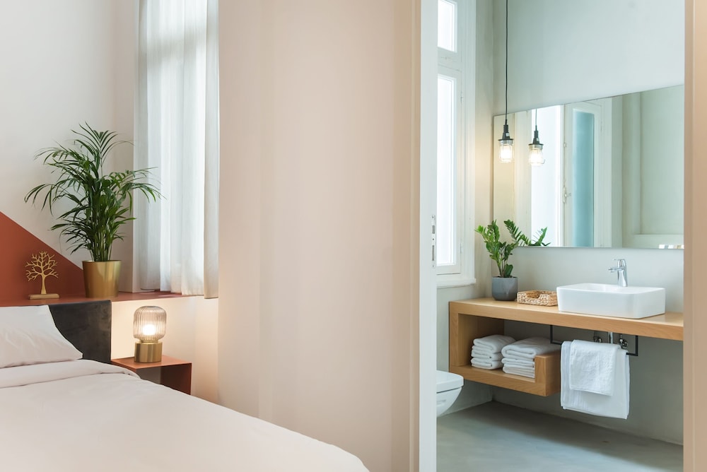MONK Monastiraki Suites 37/38