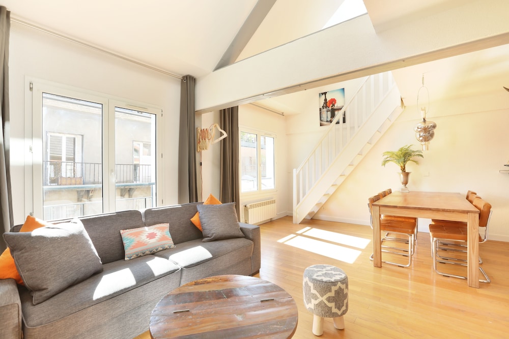 Short Stay Group Residence Les Lilas Serviced Apartments 25/48