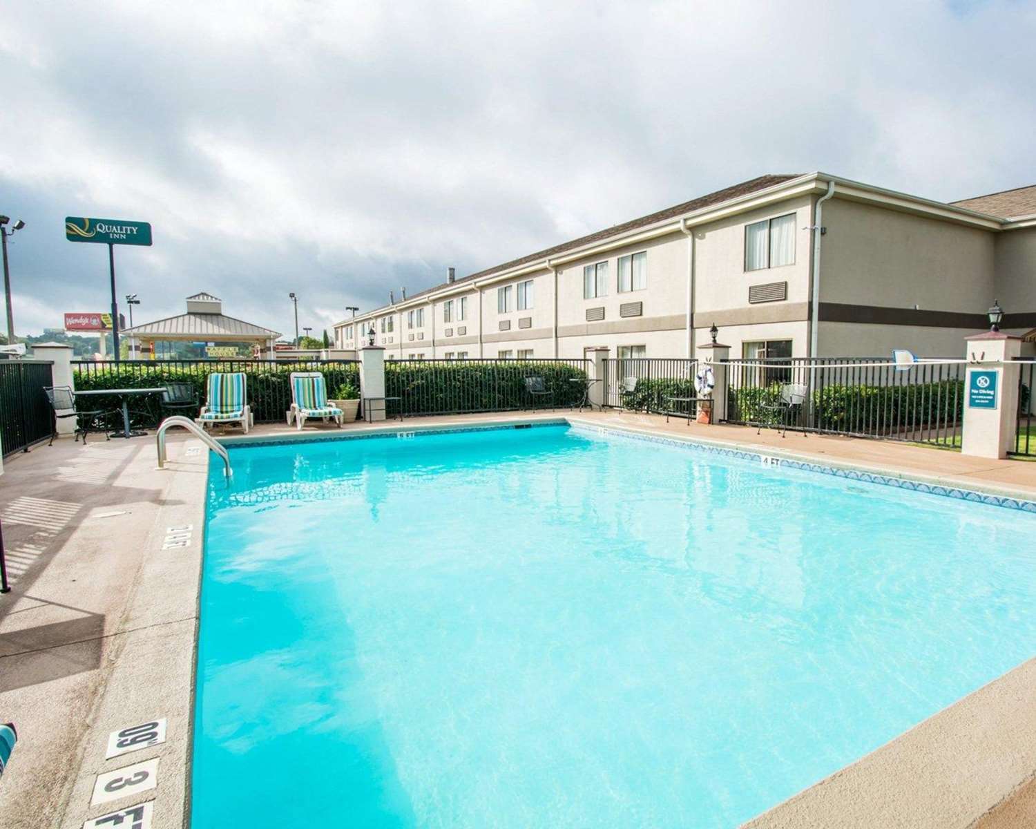 Quality Inn Prattville I-65 56/59
