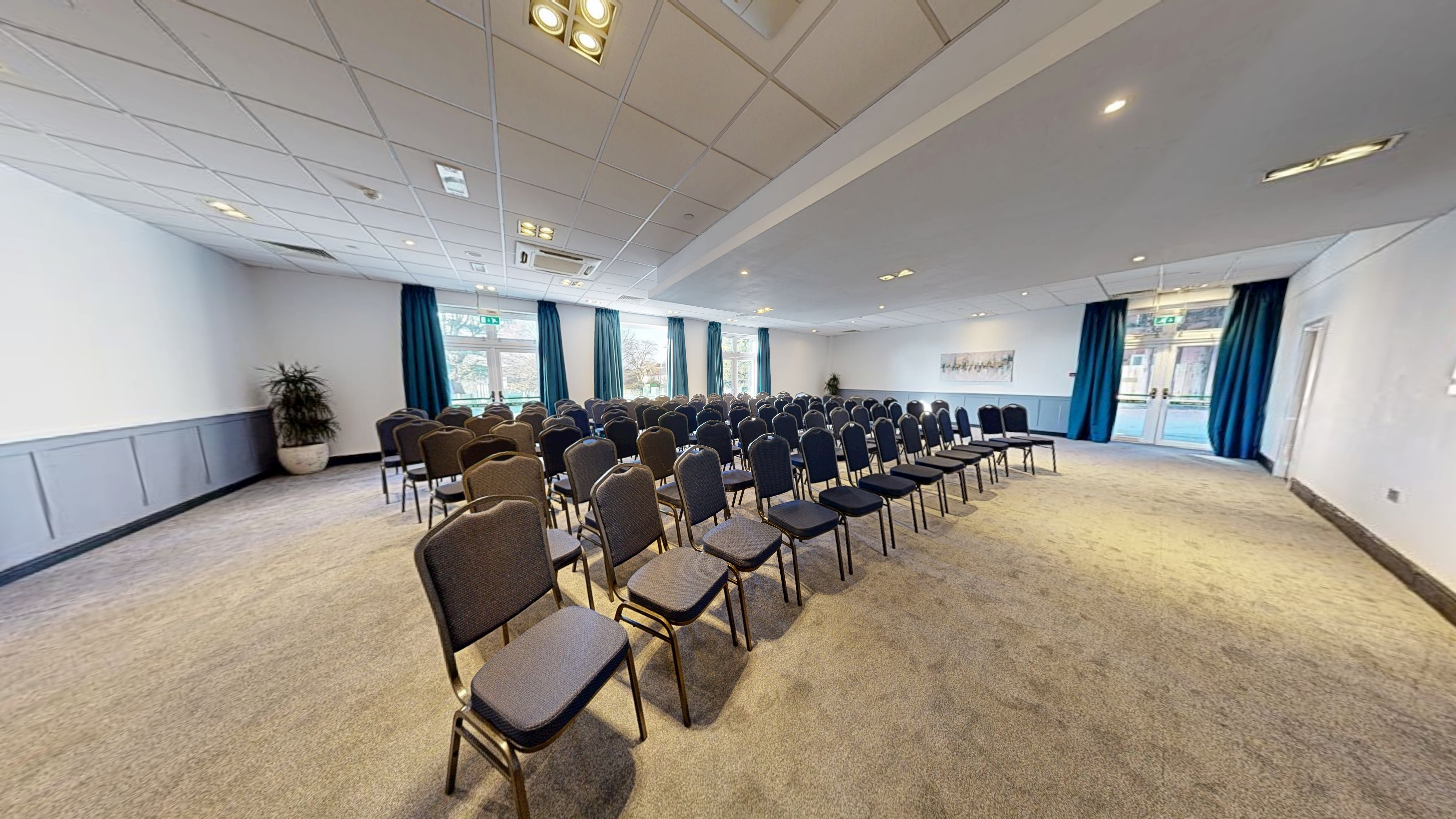 Holiday Inn Kenilworth 38/50