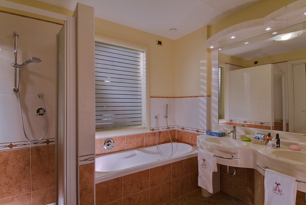 Hotel Terme All'alba 45/47
