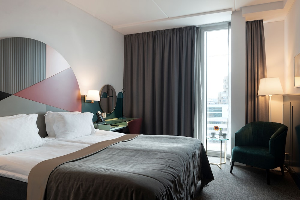 Elite Hotel Carolina Tower 22/62