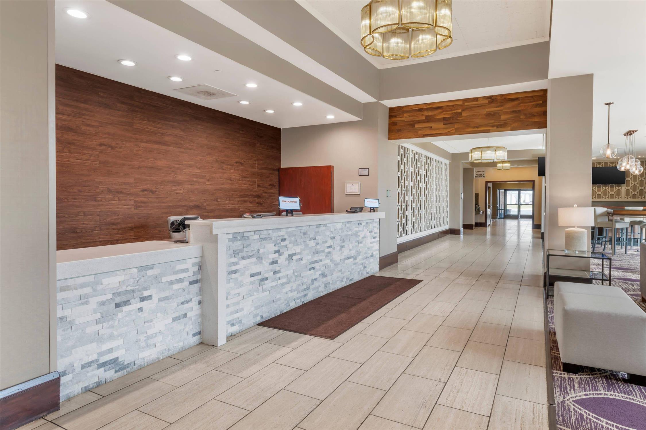 Comfort Inn Brooklyn Center, MN 7/28