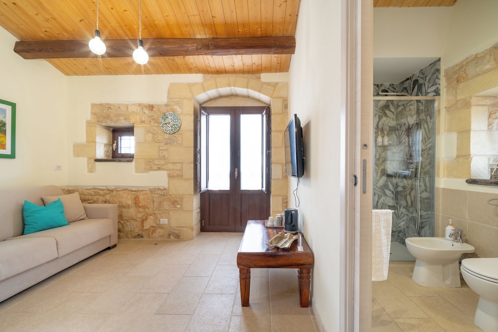 Borgo Monachella 50/50