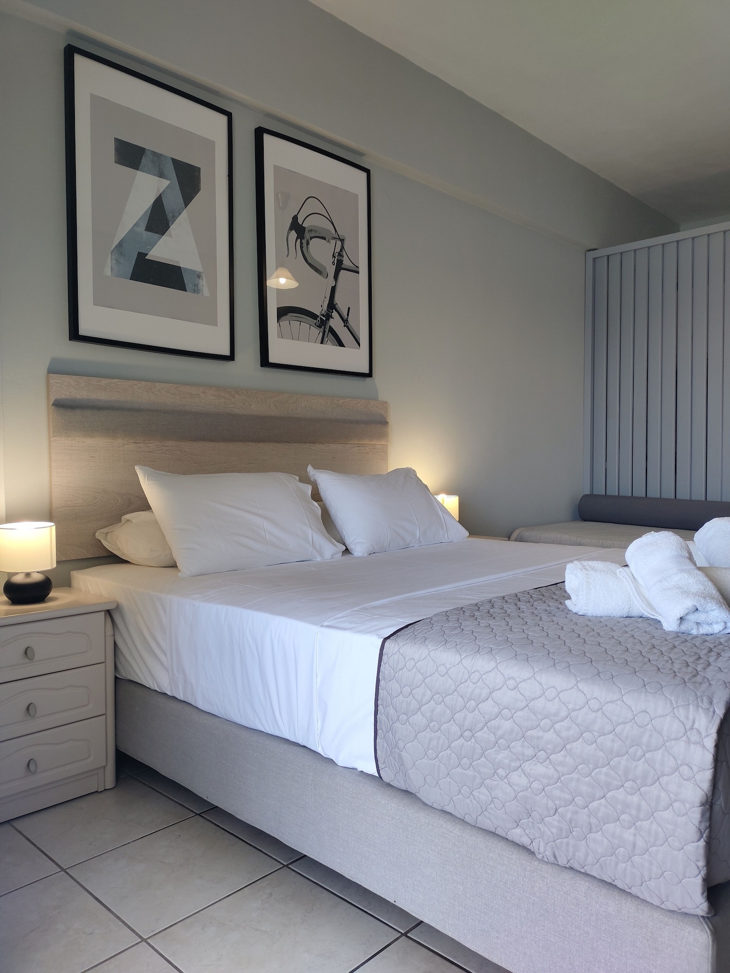 Studio, 1 Queen and 1 Single Bed, Sea View, Balcony