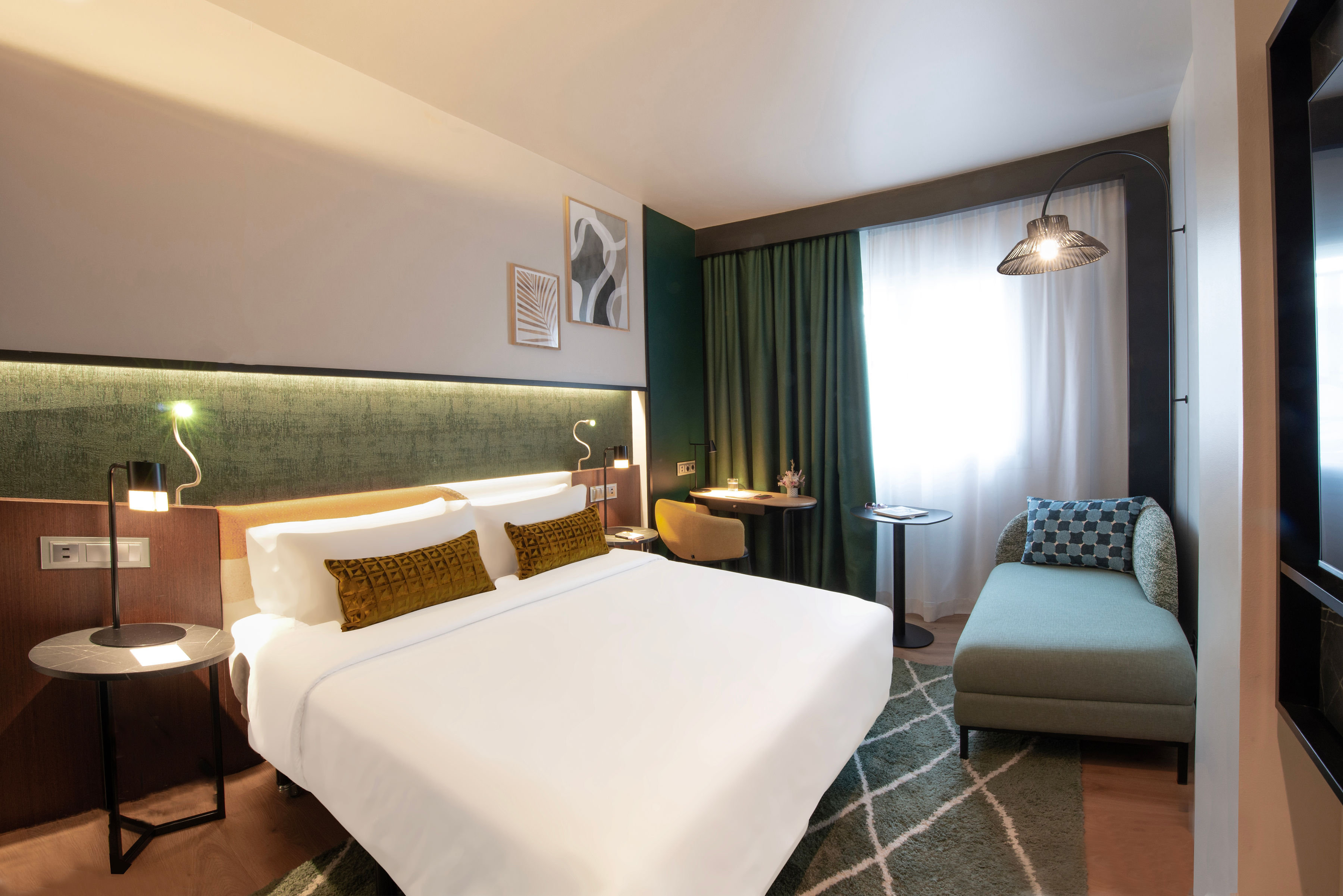 Crowne Plaza Madrid Centre Retiro 16/79