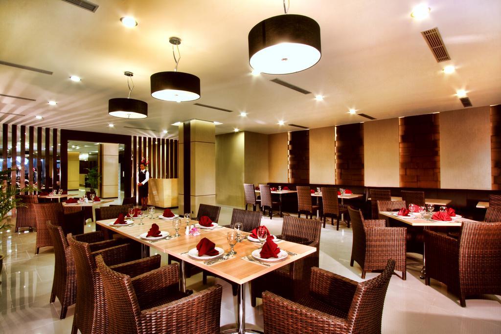 Orchardz Hotel Ayani 37/41