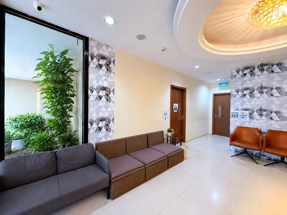 REGIN HOTEL 52/56