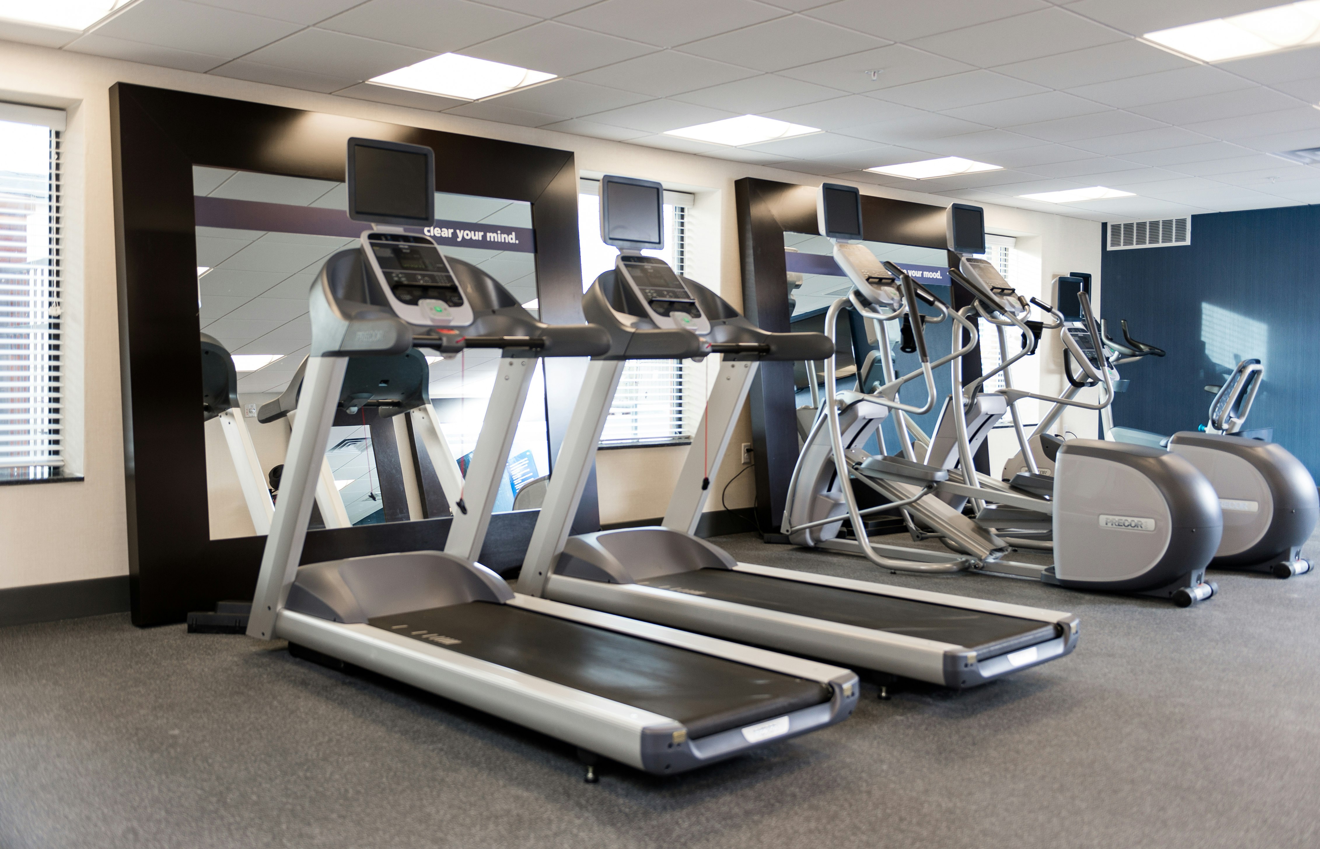 Hampton Inn & Suites La Crosse/Downtown 38/63