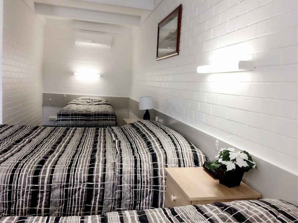 Eureka Lodge Motel 22/50