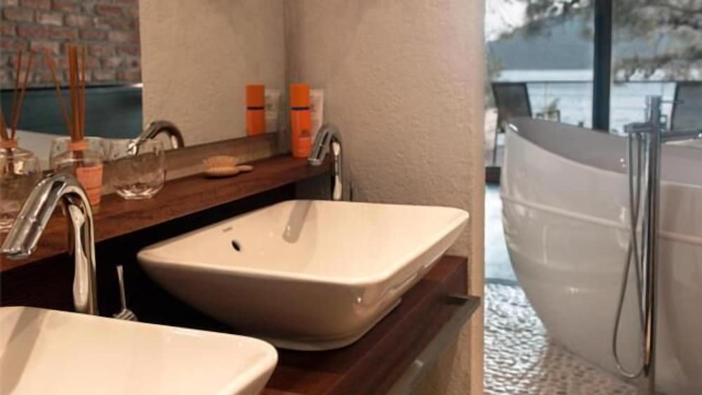 Miamai Hotel - Adults Only 48/50