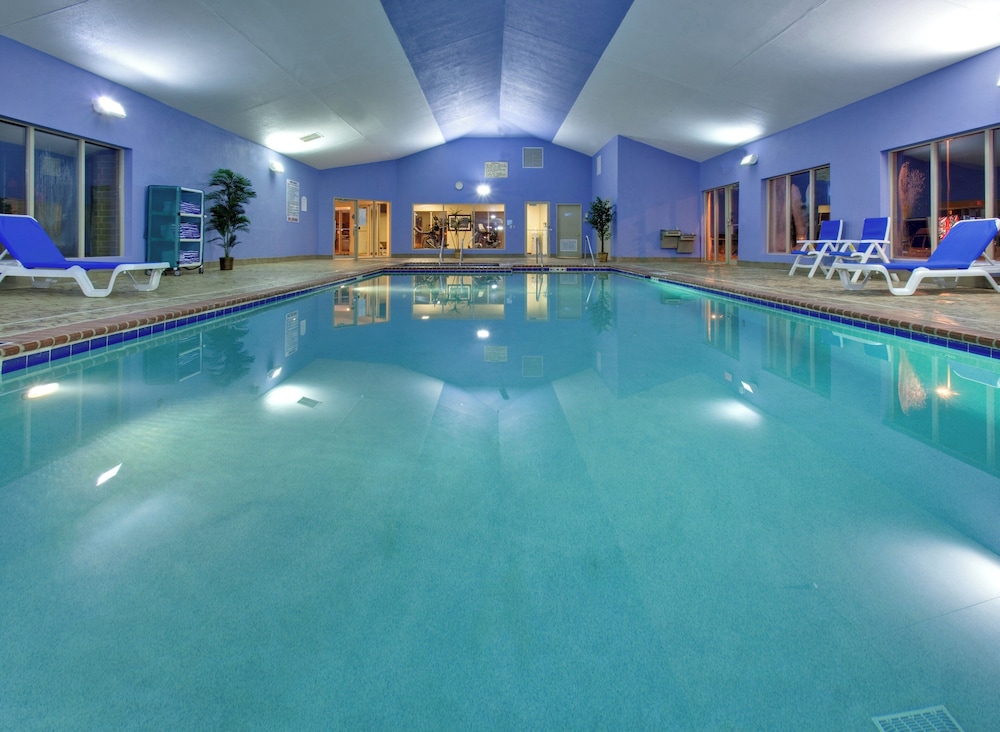 Holiday Inn Express Hotel And Suites Pleasant Prairie Kenosha 19/41