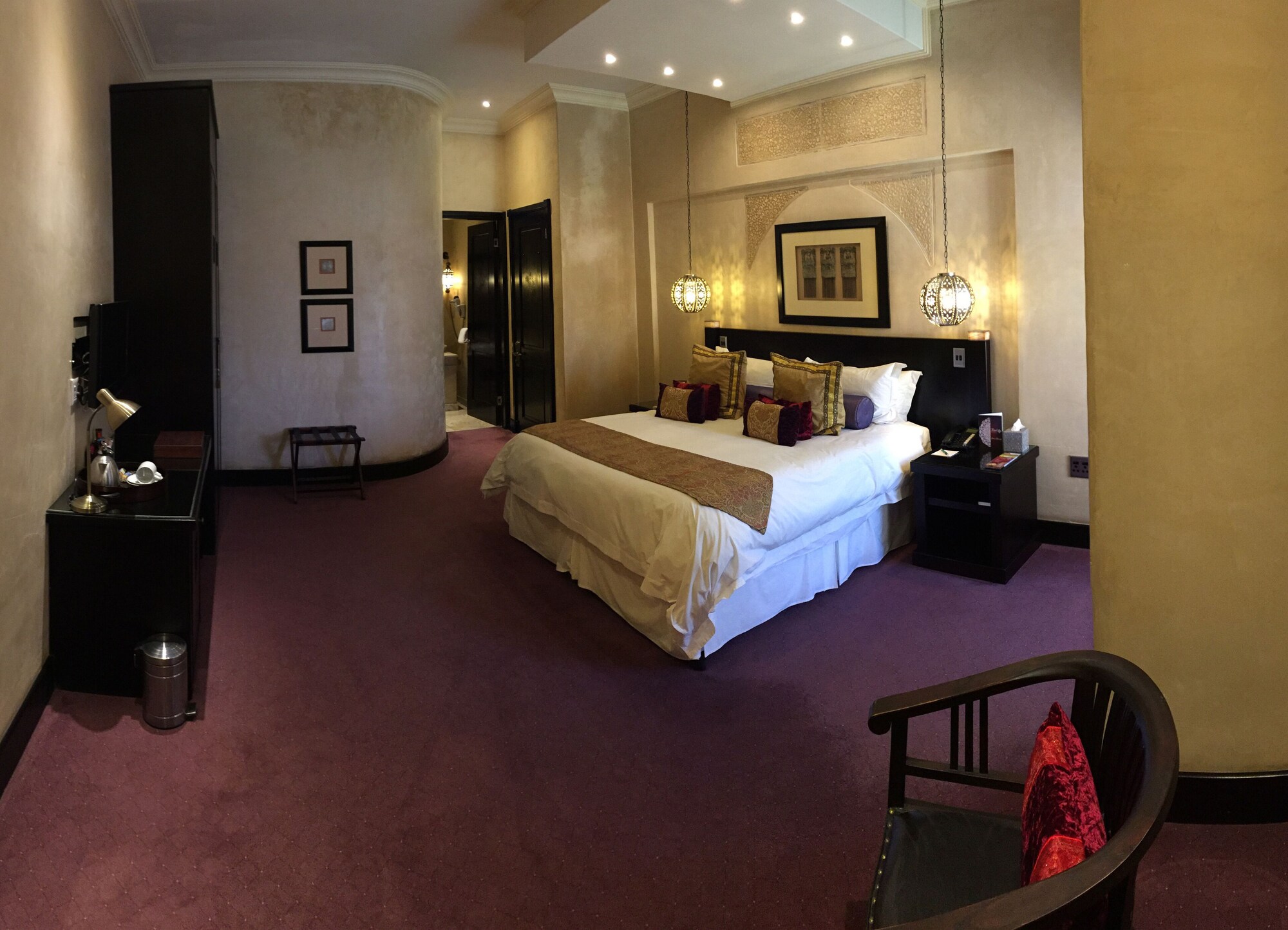 Standard, Twin Beds