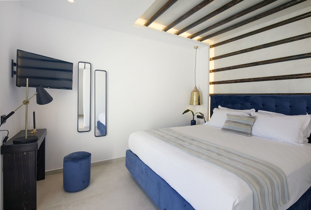 Phos The Boutique Luxury Hotel & Villas 9/50