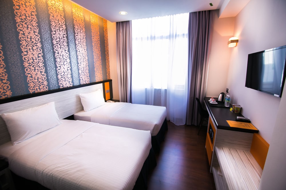 Indra Hotel - Boutique Suites 12/35