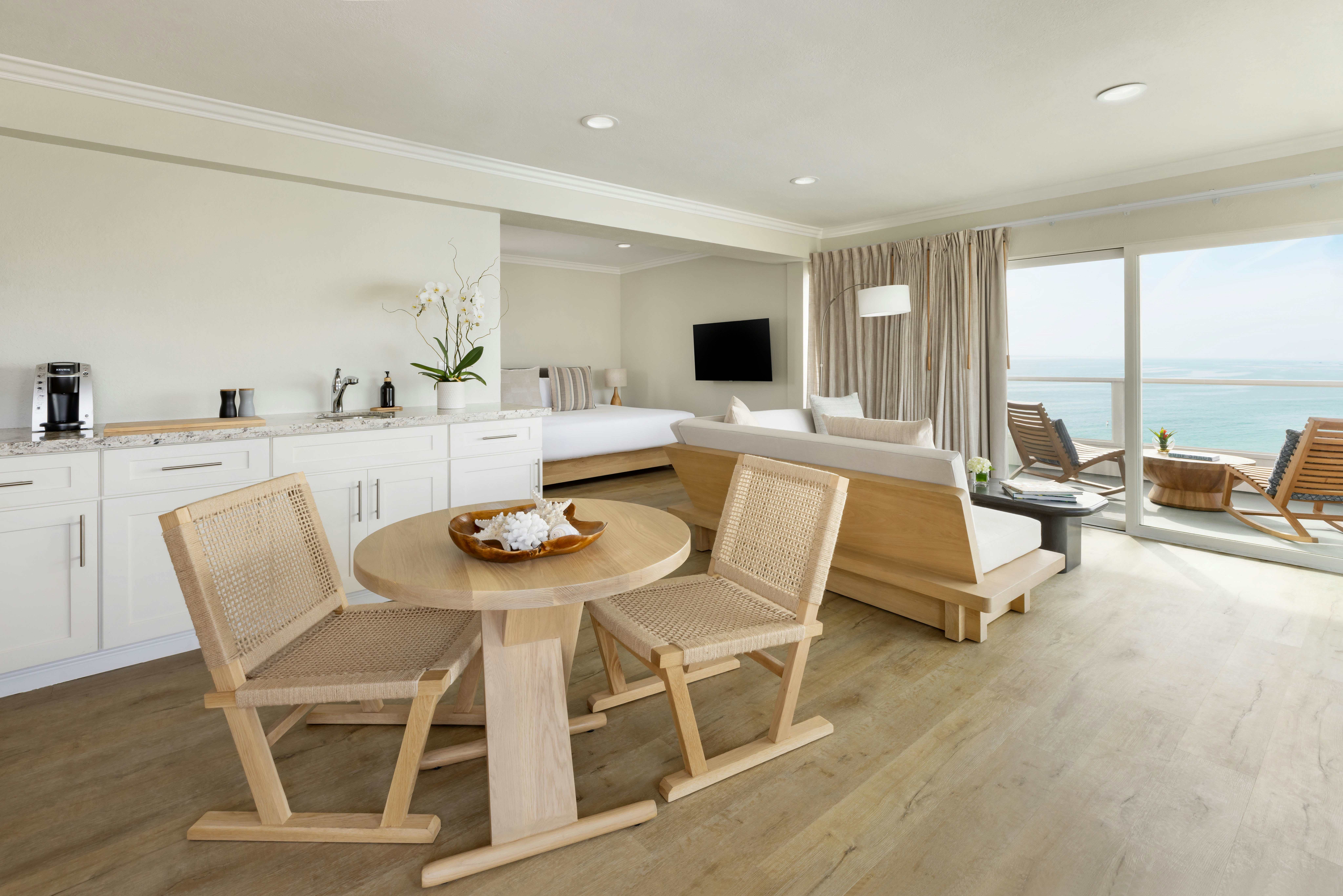 Pacific Edge Hotel On Laguna Beach 46/67