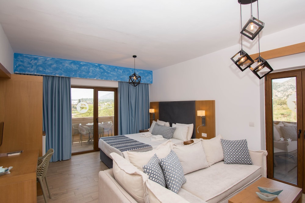 Yianna Caravel Suites by Checkin - Adults Only 27/65