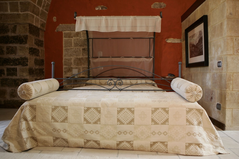 Tenuta Monacelli Masseria Giampaolo 30/80