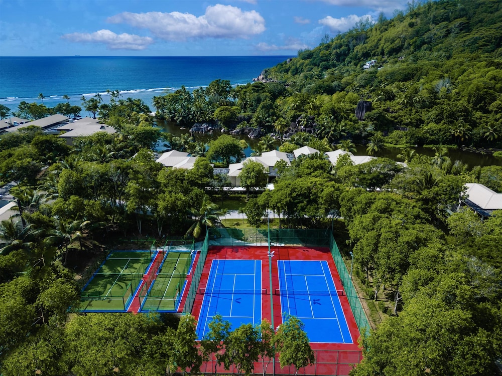 Kempinski Seychelles Resort 46/78