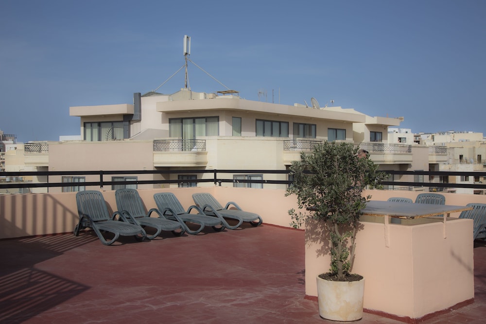 Relax Inn Hotel 17/21