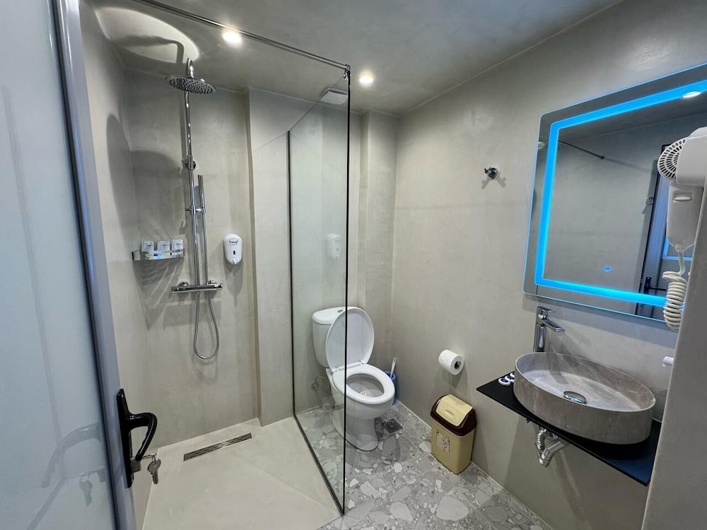 HOTEL DRILONI 49/51